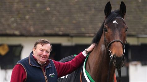 fighting fifth hurdle|Constitution Hill is a FREAK! Nicky Henderson's star bolts up in .